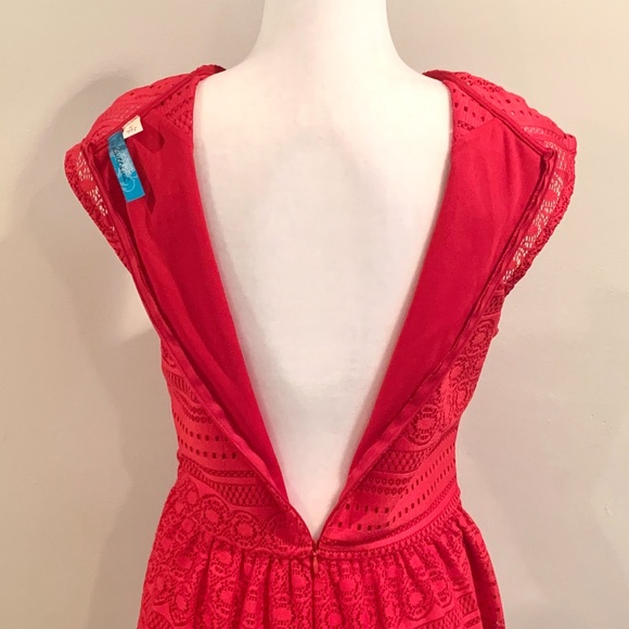 buttons Red Lace Cap Sleeve fit and flare Dress - Picture 5 of 7